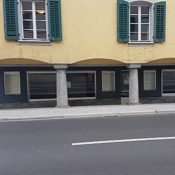 Reinach, Ladenlokal